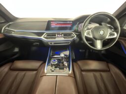 2020 BMW X7 For Sale in Kenya full