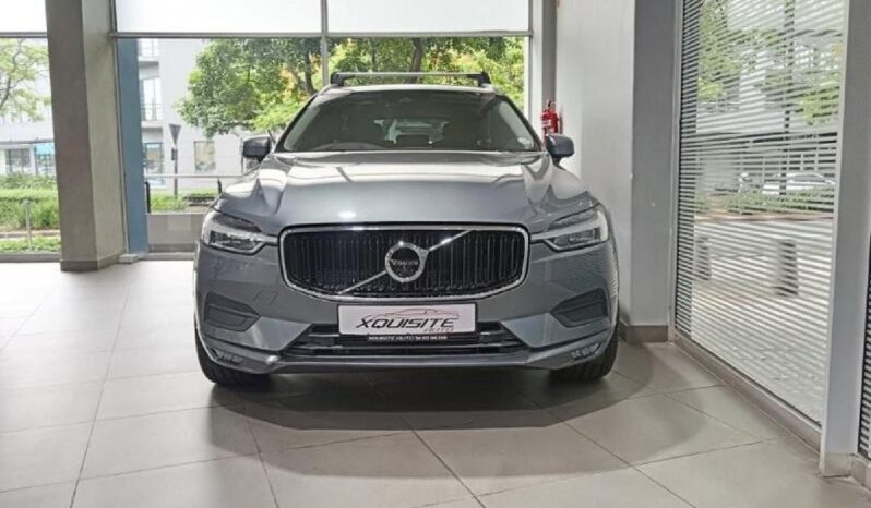 2020 Volvo XC60 T5 Momentum full