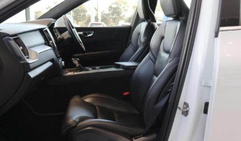 2020 Volvo XC60 D5 Inscription full