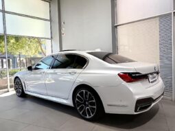 2021 BMW 7 Series For Sale in Kenya full