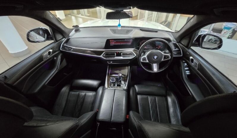 2019 BMW X7 For Sale in Kenya full