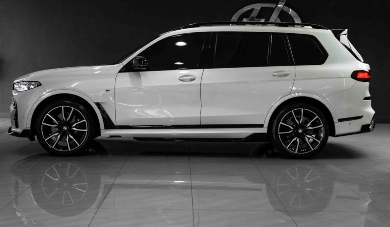 2020 BMW X7 For Sale in Kenya full