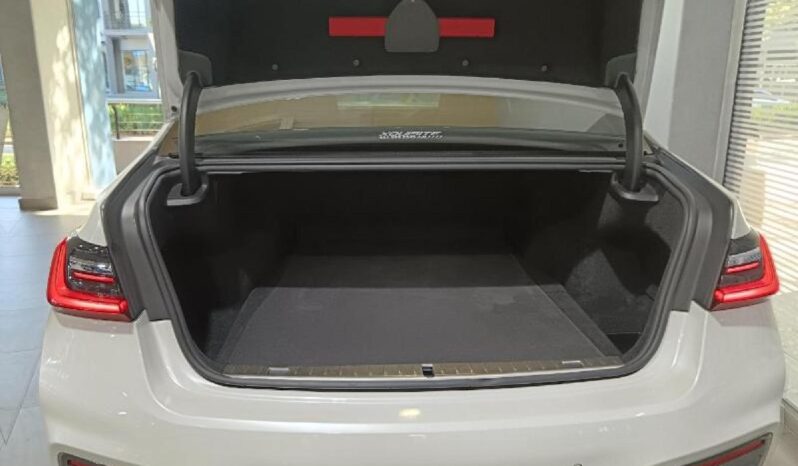2021 BMW 7 Series For Sale in Kenya full