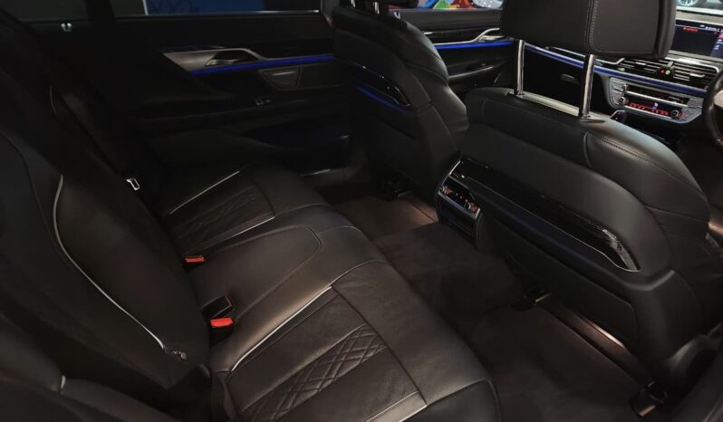 2021 BMW 7 Series For Sale in Kenya full