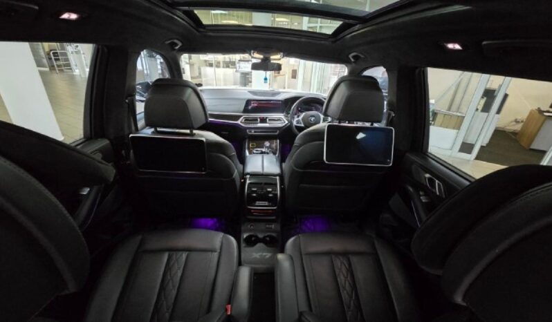 2019 BMW X7 For Sale in Kenya full