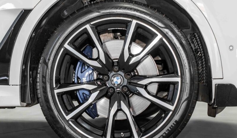 2020 BMW X7 For Sale in Kenya full