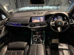 2019 BMW X7 For Sale in Kenya full