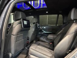 2019 BMW X7 For Sale in Kenya full