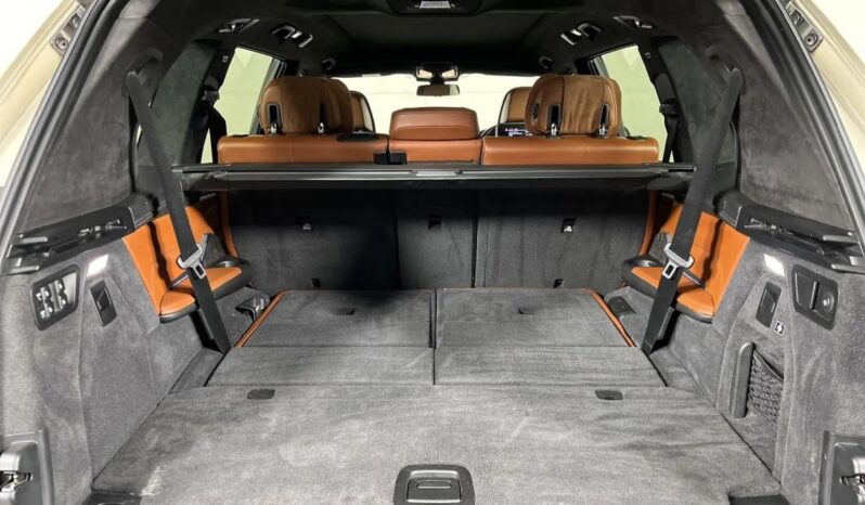 2019 BMW X7 For Sale in Kenya full