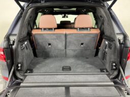 2020 BMW X7 For Sale in Kenya full