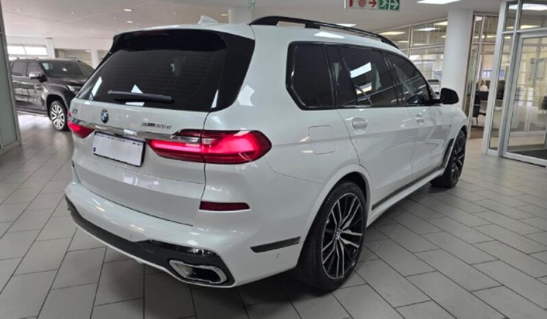 2019 BMW X7 For Sale in Kenya full