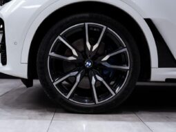 2020 BMW X7 For Sale in Kenya full