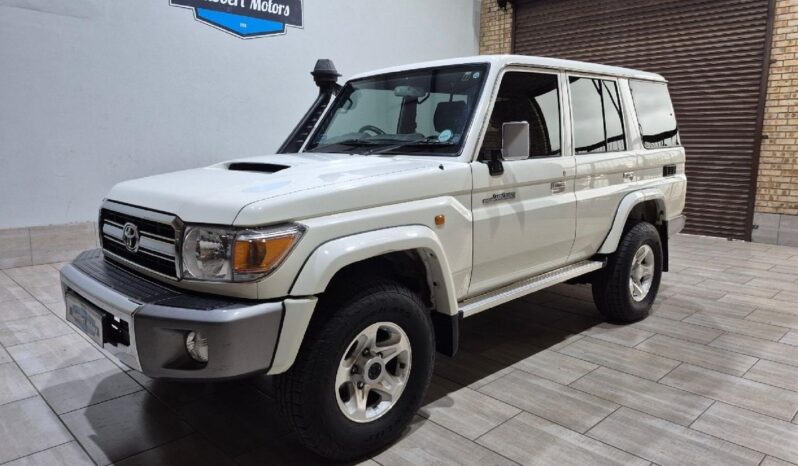 2021 Toyota Land Cruiser 76 Series For Sale in Kenya full