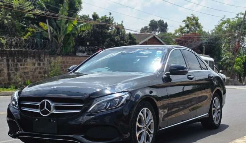 Mercedes-Benz C200 For Sale in Kenya full