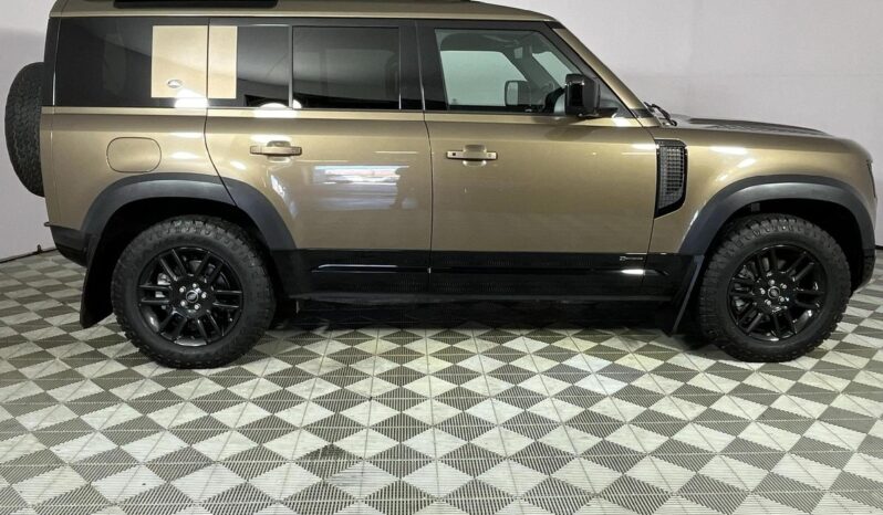 2021 Land Rover Defender 110 For Sale in Kenya full