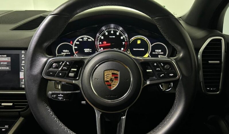 2019 Porsche Cayenne For Sale in Kenya full