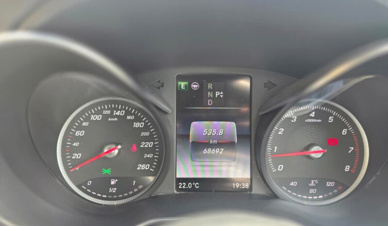 Mercedes-Benz C200 For Sale in Kenya full