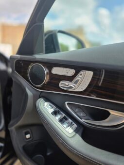 Mercedes-Benz C200 For Sale in Kenya full