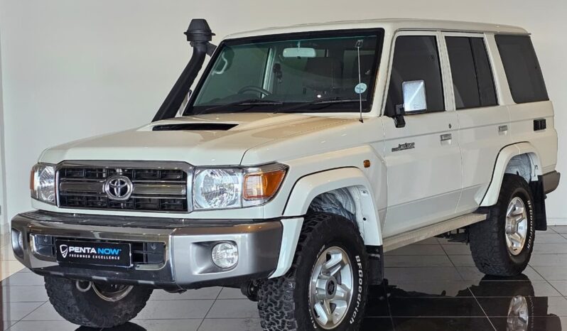 2021 Toyota Land Cruiser 76 Series For Sale in Kenya full