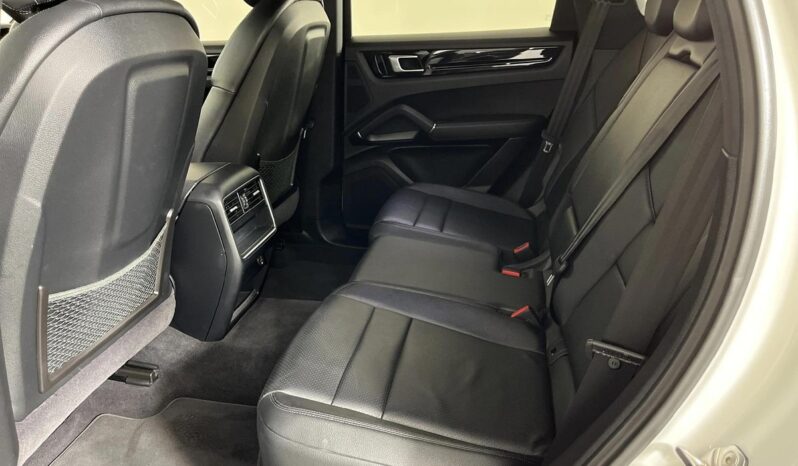 2019 Porsche Cayenne For Sale in Kenya full