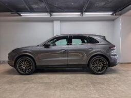 2019 Porsche Cayenne For Sale in Kenya full
