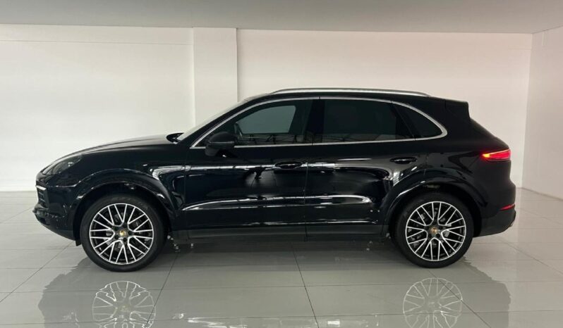 2019 Porsche Cayenne For Sale in Kenya full