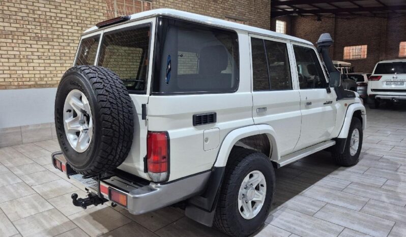 2021 Toyota Land Cruiser 76 Series For Sale in Kenya full