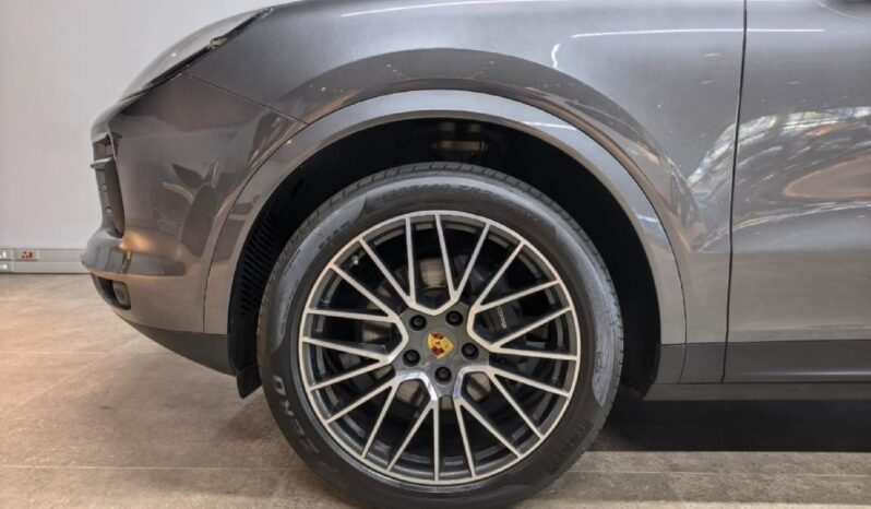 2019 Porsche Cayenne For Sale in Kenya full