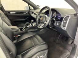 2019 Porsche Cayenne For Sale in Kenya full