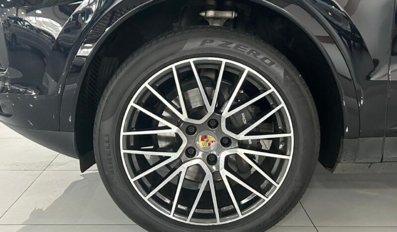 2019 Porsche Cayenne For Sale in Kenya full