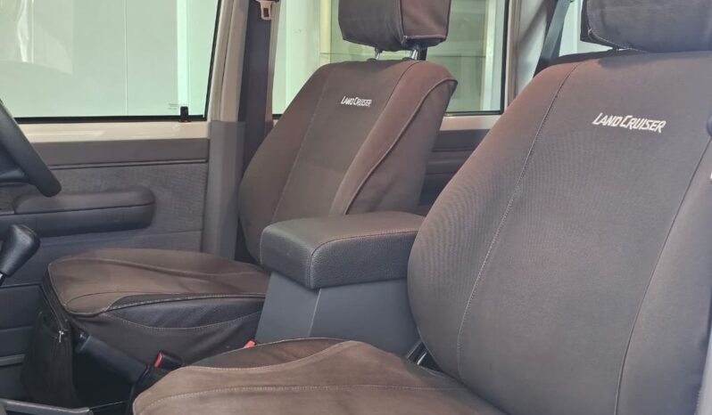 2021 Toyota Land Cruiser 76 Series For Sale in Kenya full