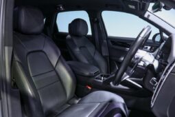 2019 Porsche Cayenne For Sale in Kenya full