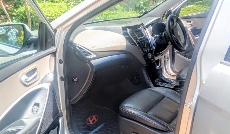 2014 Hyundai Santa Fe For Sale in Kenya full