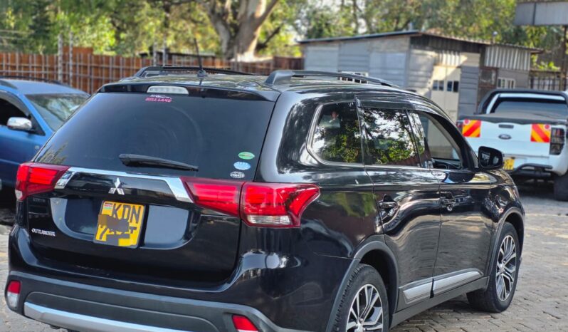 2016 Mitsubishi Outlander For Sale in Kenya full